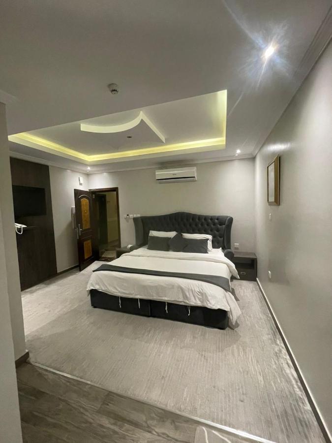 Rose Neri Lavender روز نيري الخزامى Al Khobar Exterior foto